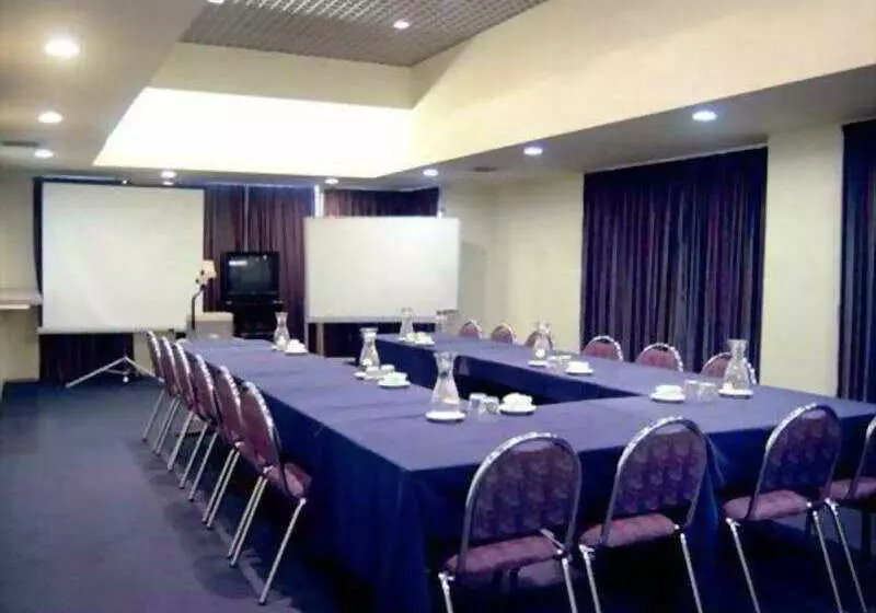 Fotos del hotel Quality Hotel Cargills:  3