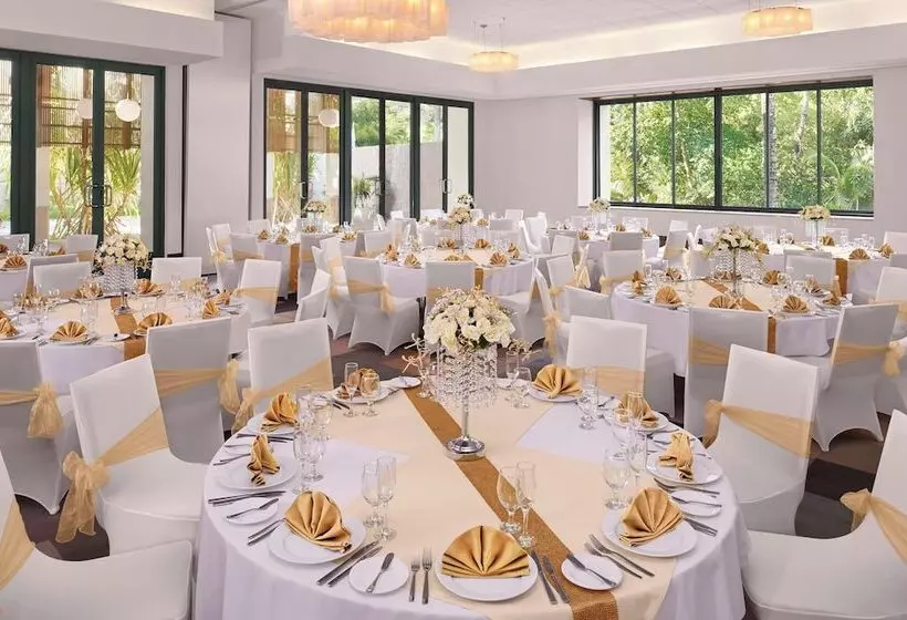 Fotos del hotel Avani Barbarons Seychelles Resort:  9