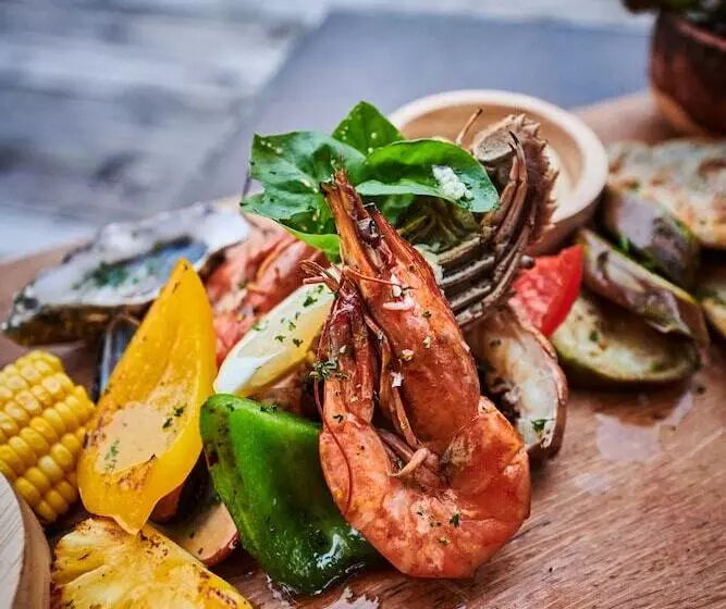 Fotos del hotel The Tongsai Bay:  2