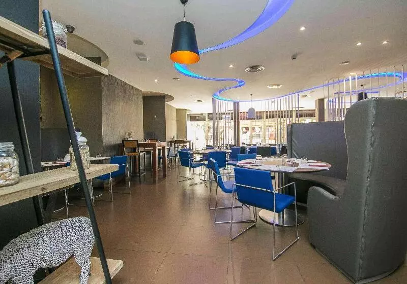 Fotos del hotel Novotel Dakar:  21
