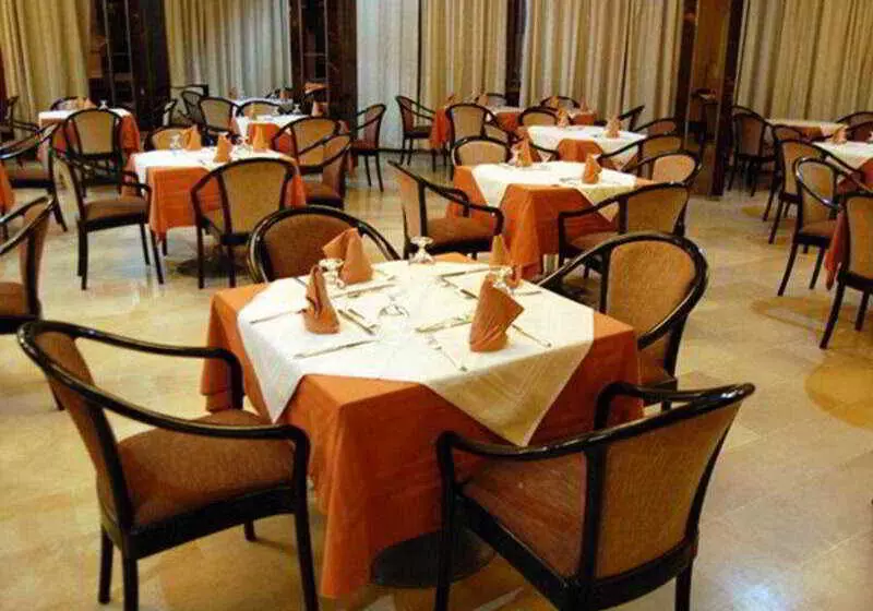 Fotos del hotel Diplomat:  6