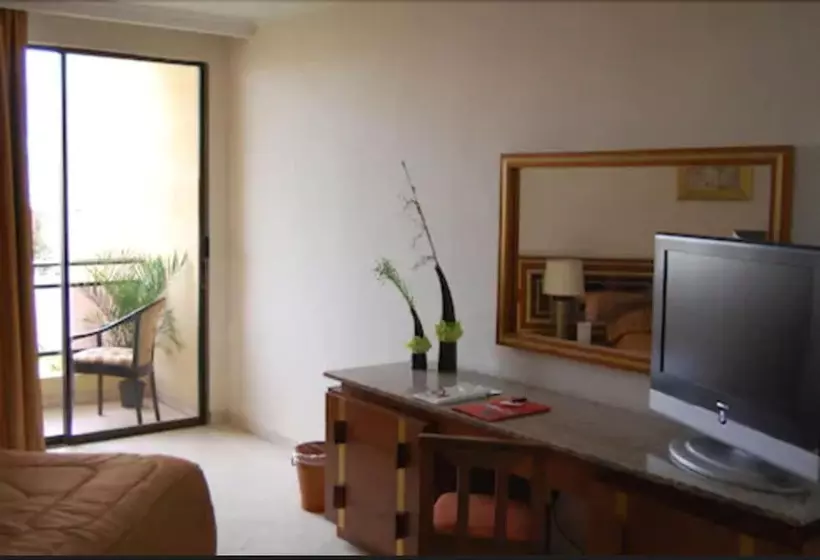 Fotos del hotel Diplomat:  19