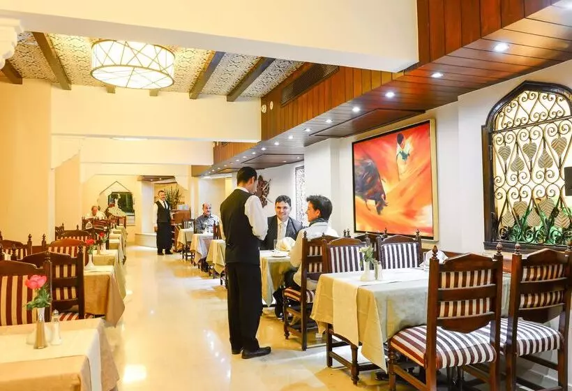 Fotos del hotel Golden Tulip Hotel Flamenco Cairo:  20