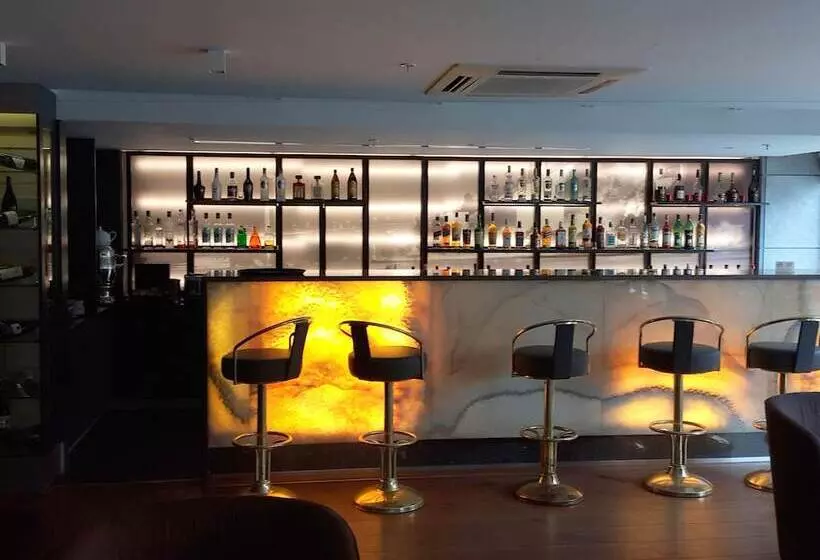 Fotos del hotel Kent Hotel Istanbul:  6