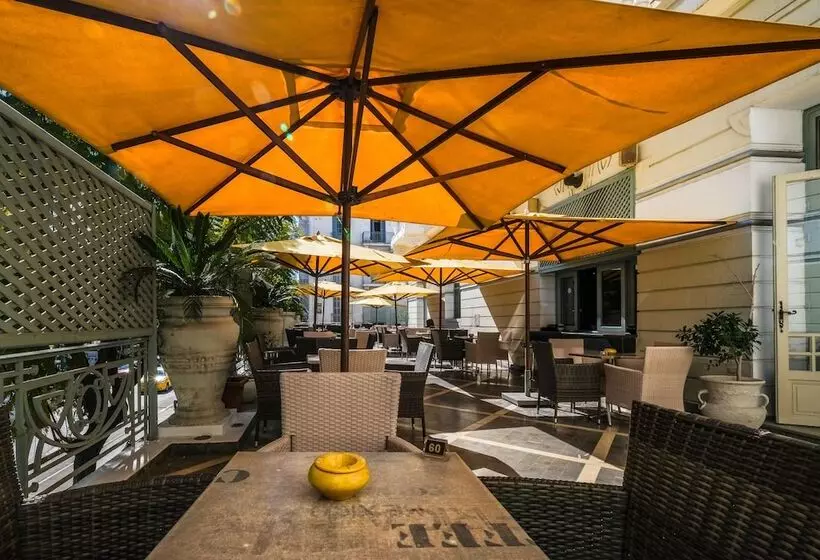 Fotos del hotel Majestic Hotel:  8