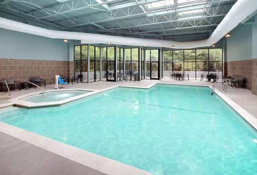 Fotos del hotel Embassy Suites Atlanta Perimeter:  2