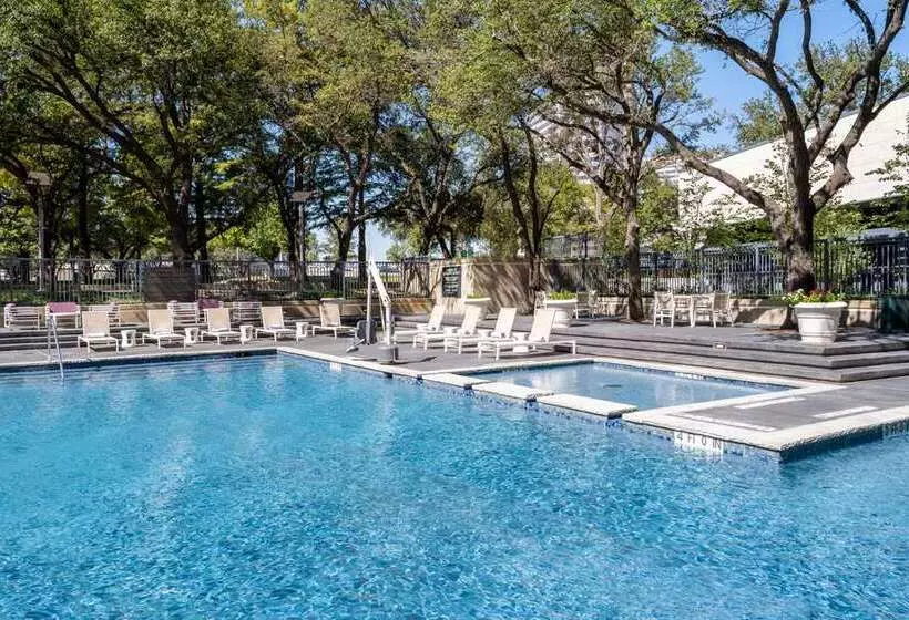 Fotos del hotel Hilton Dallas Lincoln Centre:  2