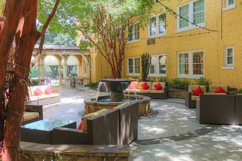 Fotos del hotel Artmore:  4