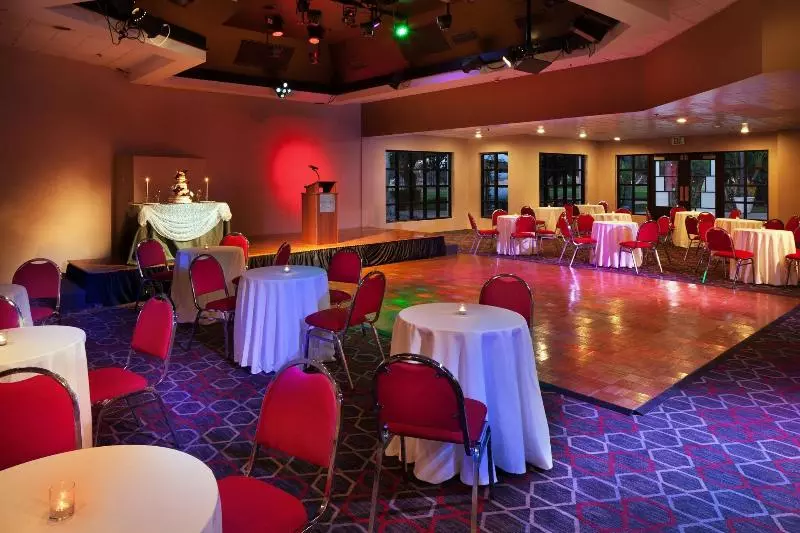 Fotos del hotel Four Points By Sheraton San Diego:  3