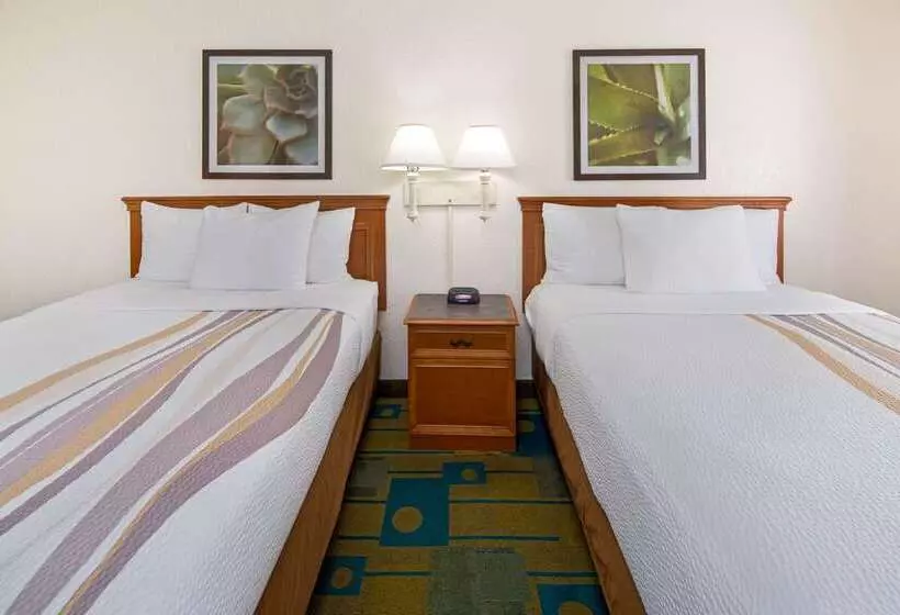 Fotos del hotel La Quinta Inn By Wyndham San Diego  Miramar:  23