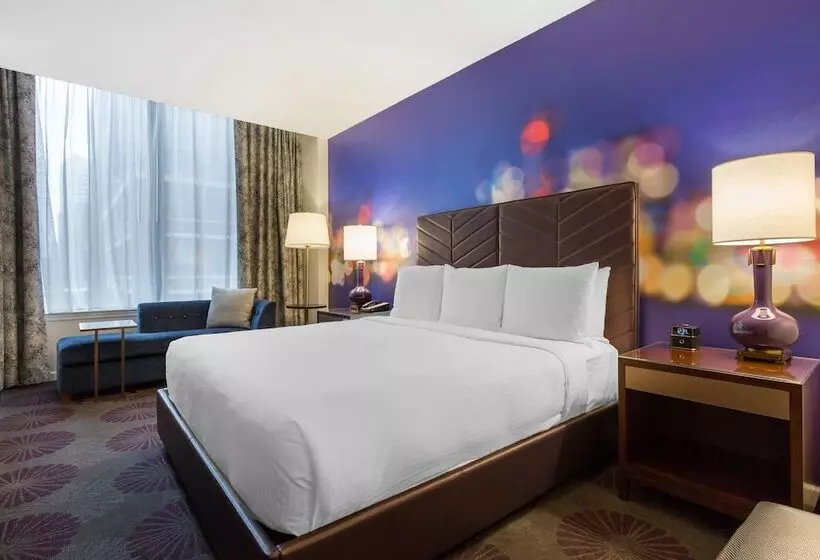 The Chicago  Collection Magnificent Mile