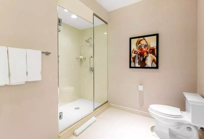 Fotos del hotel The Chicago  Collection Magnificent Mile:  3