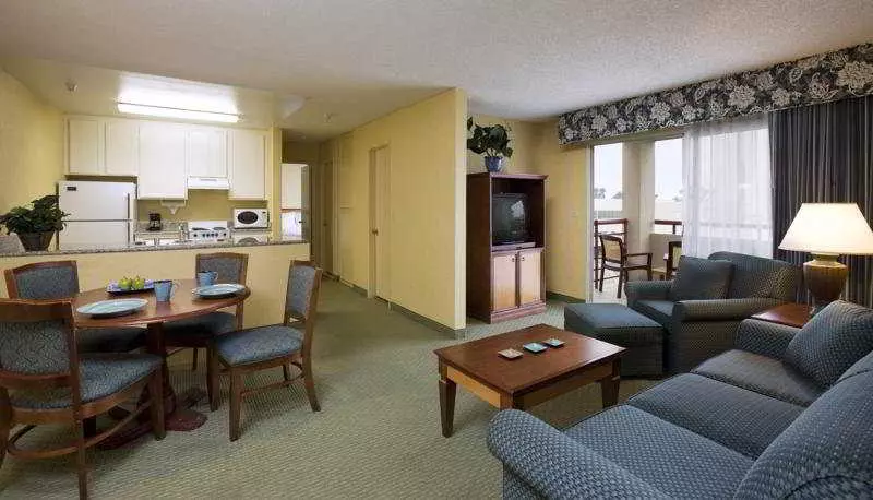 Fotos del hotel Sommerset Suites Hotel:  14