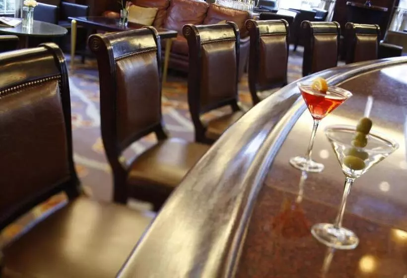 Fotos del hotel Warwick New York:  4