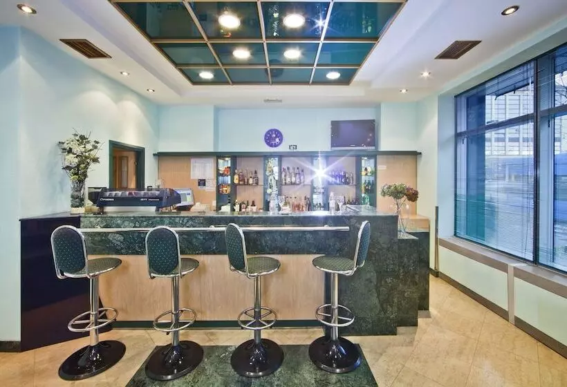 Fotos del hotel Central:  4