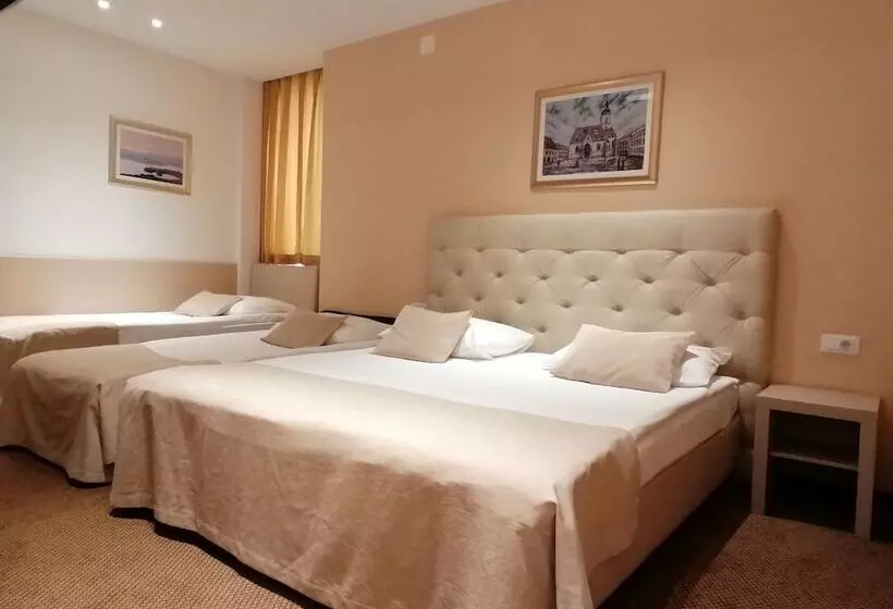 Fotos del hotel Central:  21