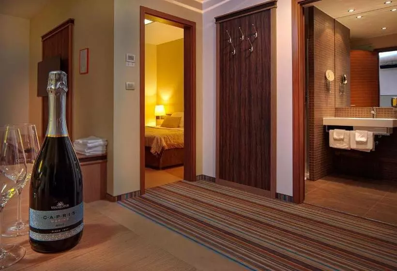 Fotos del hotel Kras:  20