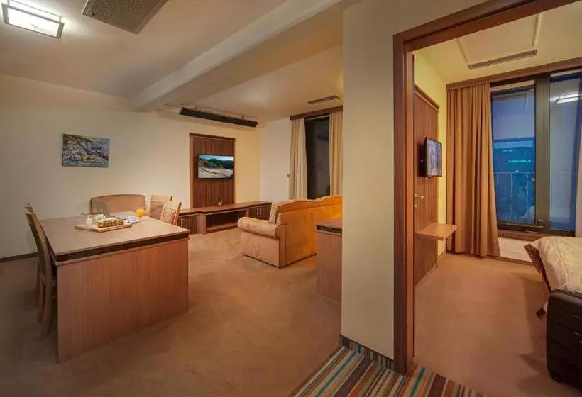 Fotos del hotel Kras:  21