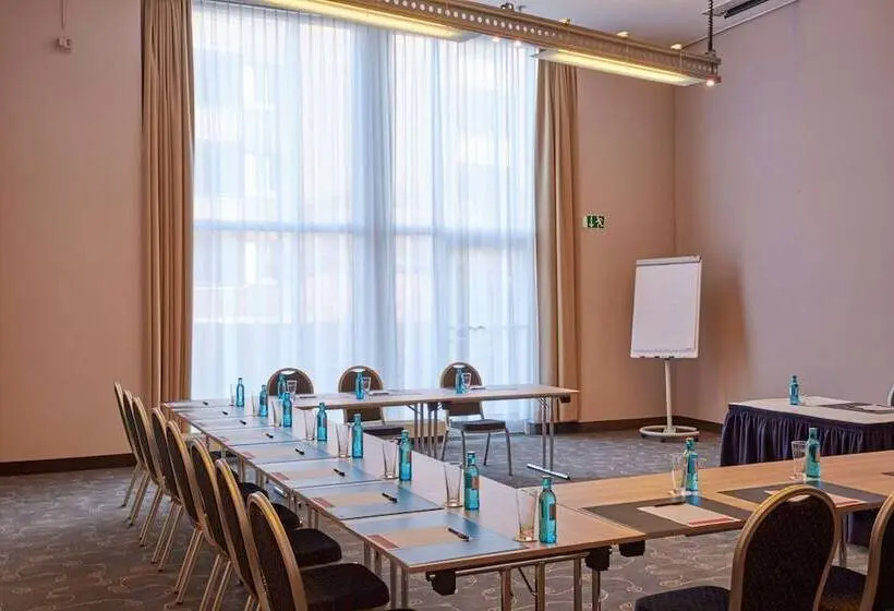 Fotos del hotel H4 Hotel Hamburg Bergedorf:  5