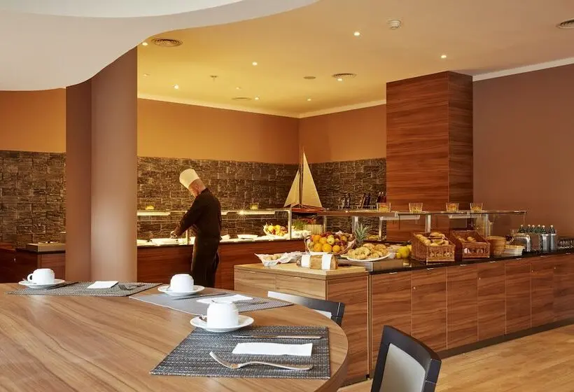 Fotos del hotel H4 Hotel Hamburg Bergedorf:  15