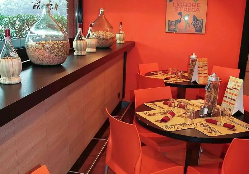 Fotos del hotel Ibis Milano Ca  Granda:  18