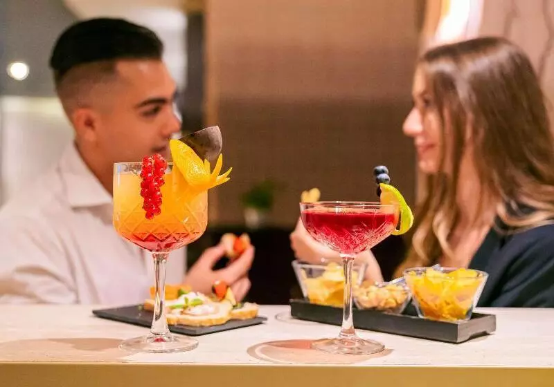 Fotos del hotel Ibis Milano Ca  Granda:  28