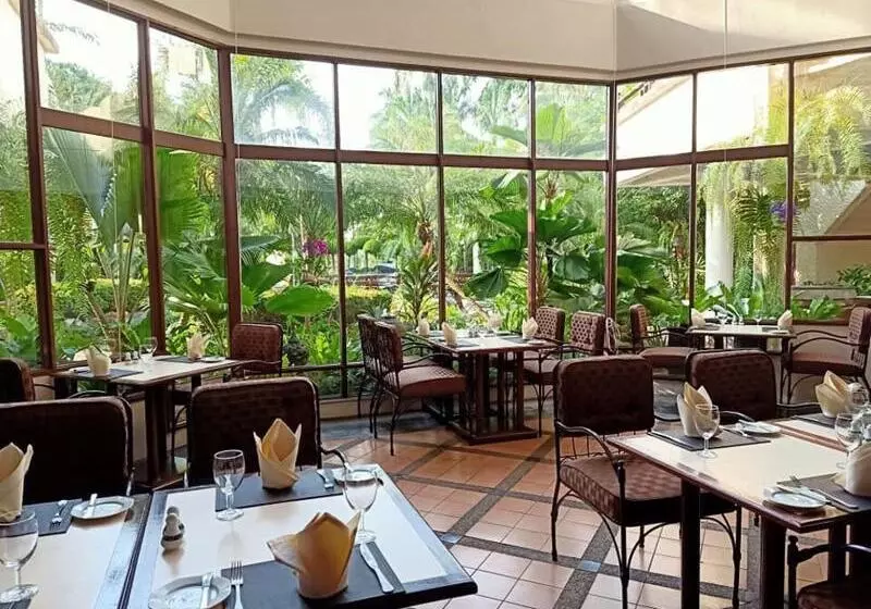 Fotos del hotel Felix River Kwai Resort  Sha Plus,certified:  12