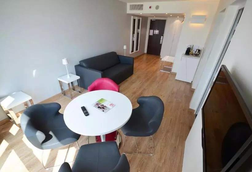 Fotos del hotel Holiday Inn Dijon Toison D Or, An Ihg:  25