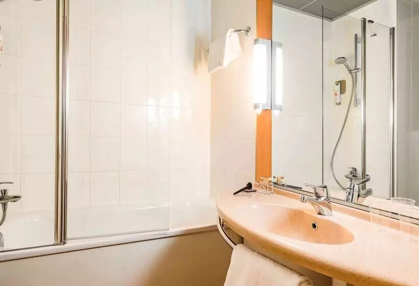 Fotos del hotel Ibis Milano Ca  Granda:  3