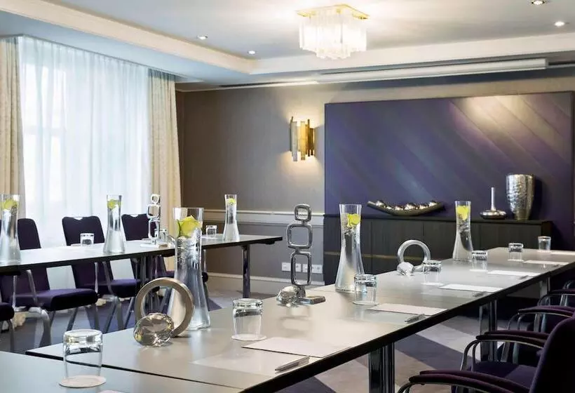 Fotos del hotel Renaissance Wien:  10