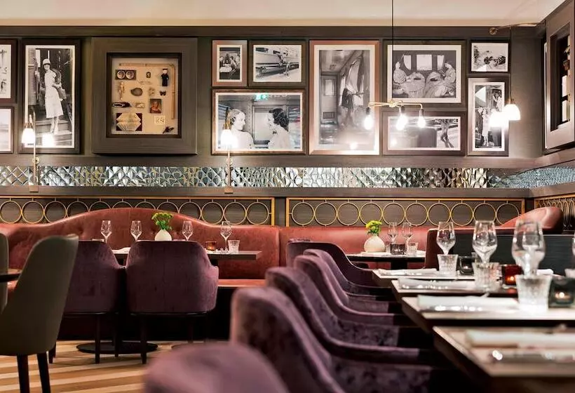 Fotos del hotel Renaissance Wien:  23