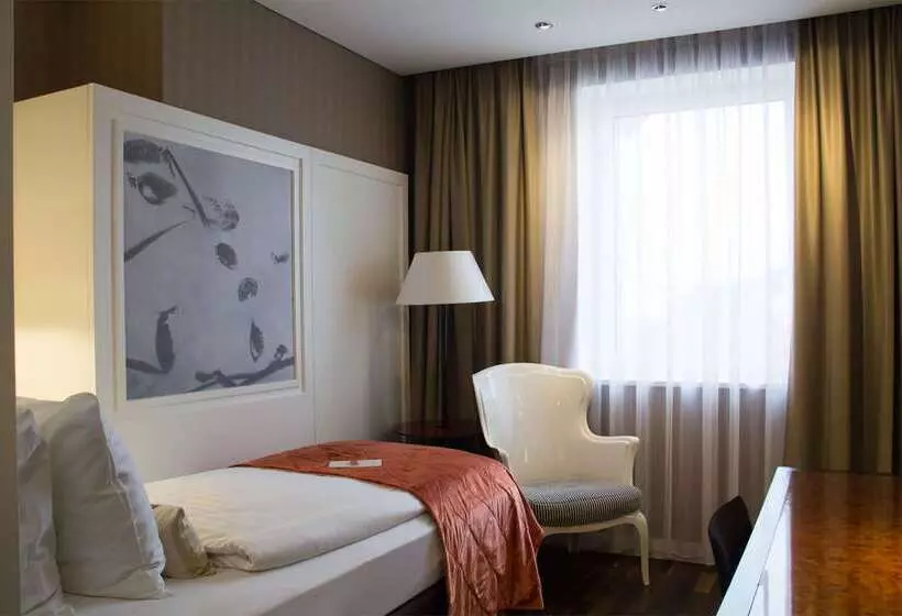 The Harmonie Vienna, Bw Premier Collection