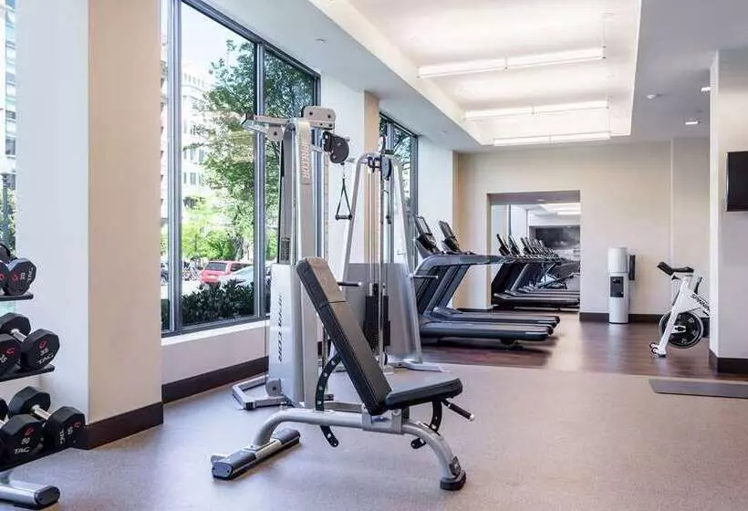 Fotos del hotel The Capital Hilton:  9