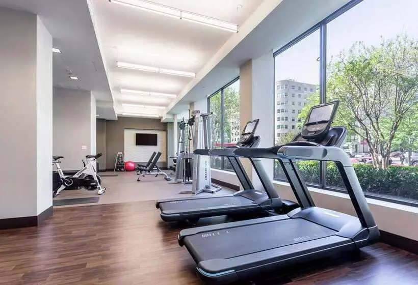 Fotos del hotel The Capital Hilton:  5