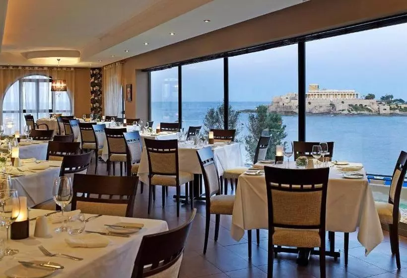 Fotos del hotel Corinthia Saint George's Bay:  4