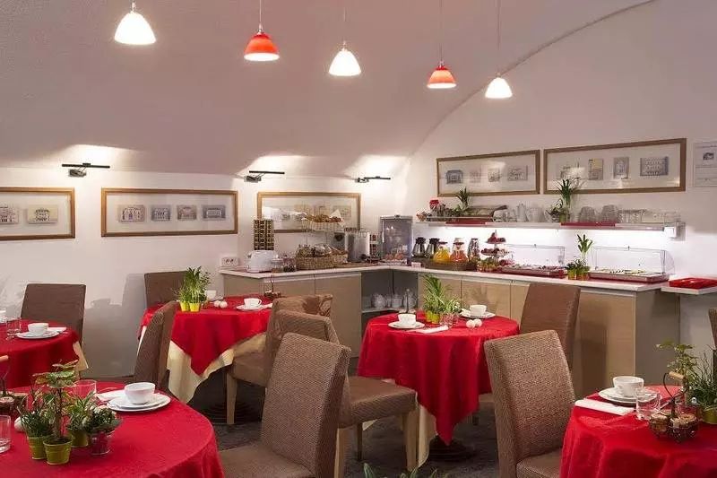 Fotos del hotel Hôtel Pavillon Bastille:  3