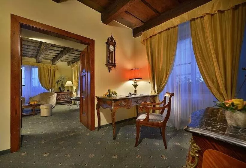 Fotos del hotel U Tri Pstrosu:  8