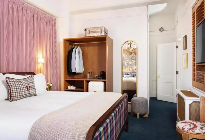 Ramada By Wyndham San Diego Gaslamp Convention Center