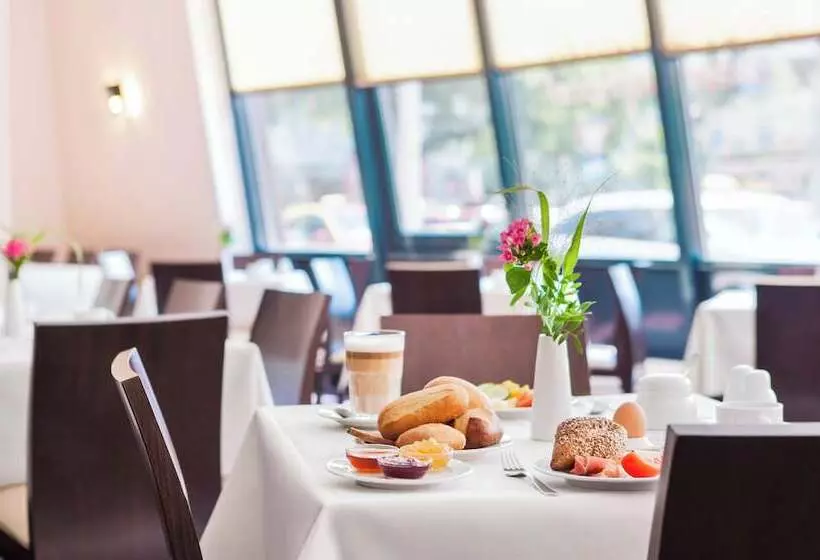 Fotos del hotel Intercityhotel Freiburg:  28