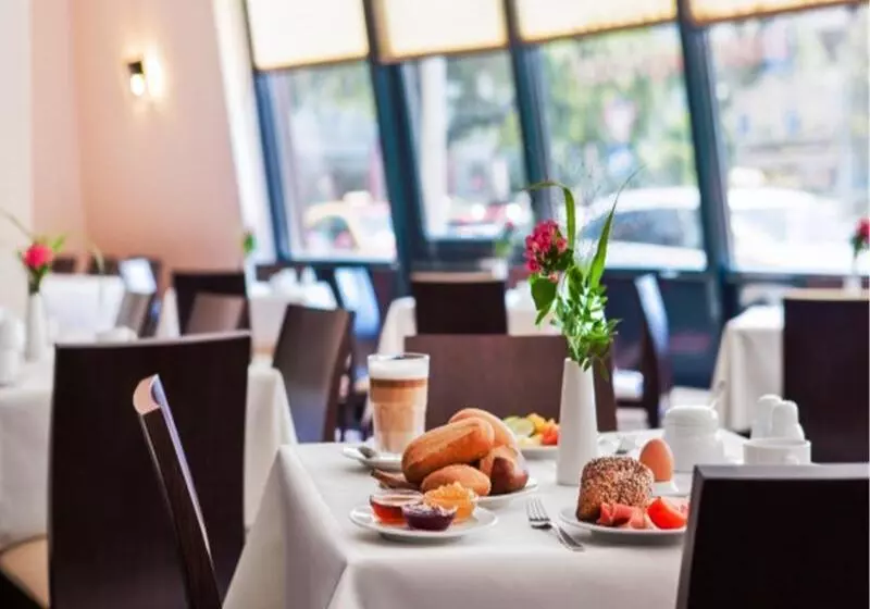 Fotos del hotel Intercityhotel Freiburg:  23