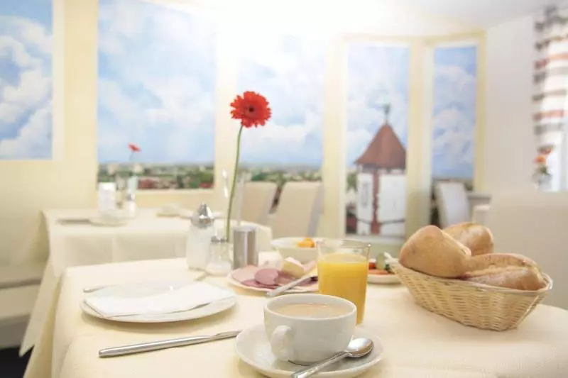 Fotos del hotel Intercityhotel Freiburg:  25