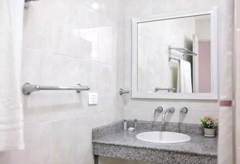 Fotos del hotel La Riviera:  6