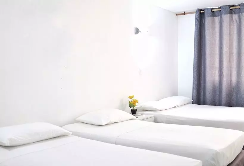 Fotos del hotel La Riviera:  24