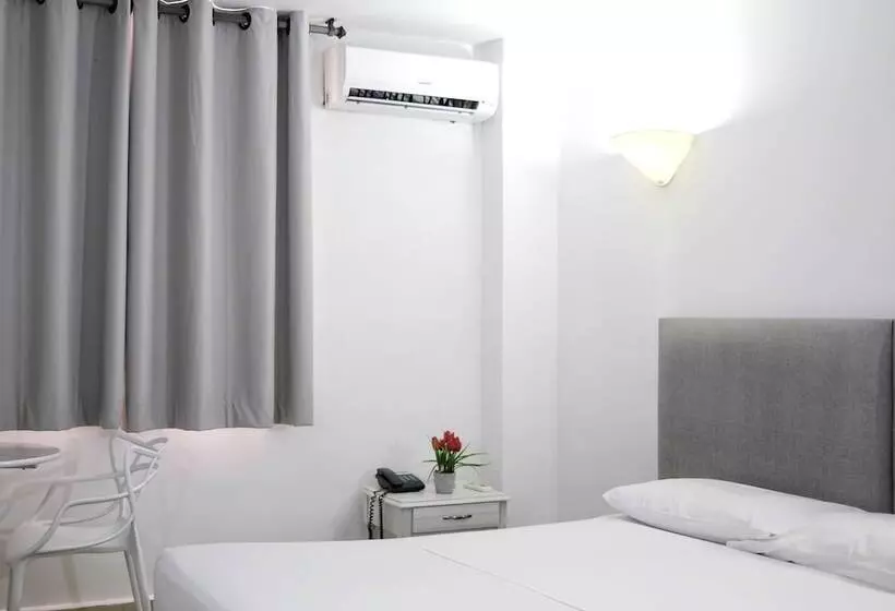 Fotos del hotel La Riviera:  18