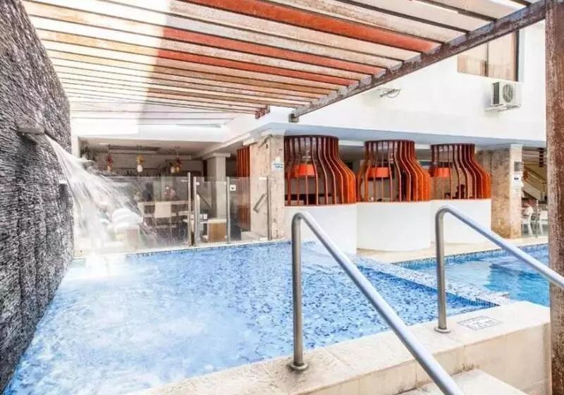 Fotos del hotel La Riviera:  16