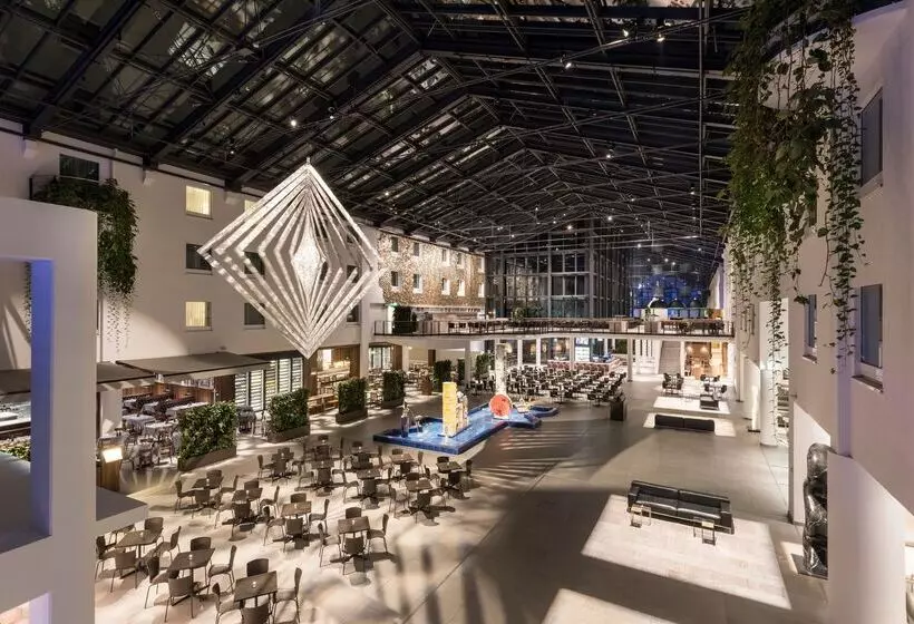 Fotos del hotel Estrel Berlin:  14