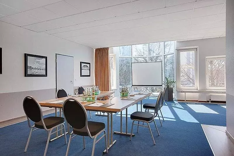 Fotos del hotel Holiday Inn Berlin Cityeast Landsberger Allee, An Ihg:  7