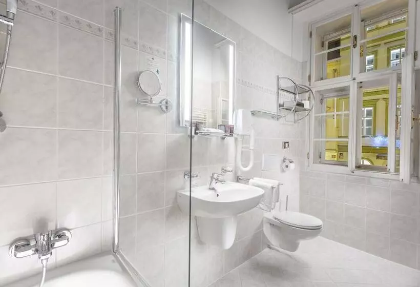 Fotos del hotel Pod V?ží:  5