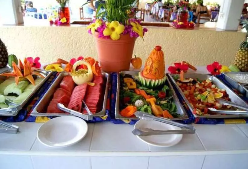 Fotos del hotel Qualton Club Ixtapa  All Inclusive:  23