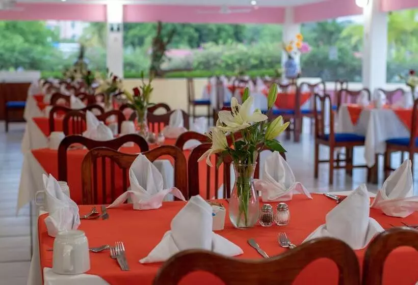 Fotos del hotel Qualton Club Ixtapa  All Inclusive:  16